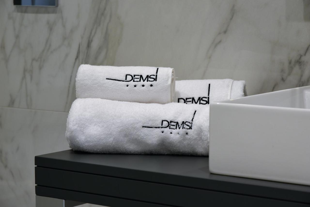 Demsi Palace Hotel & Restaurant Foggia Exterior photo