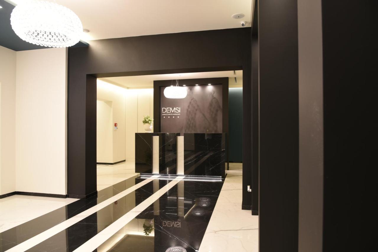 Demsi Palace Hotel & Restaurant Foggia Exterior photo