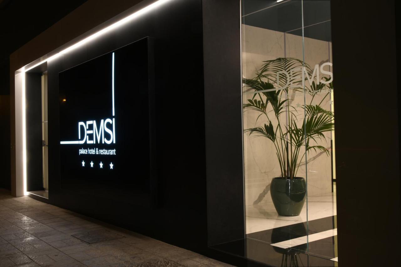 Demsi Palace Hotel & Restaurant Foggia Exterior photo
